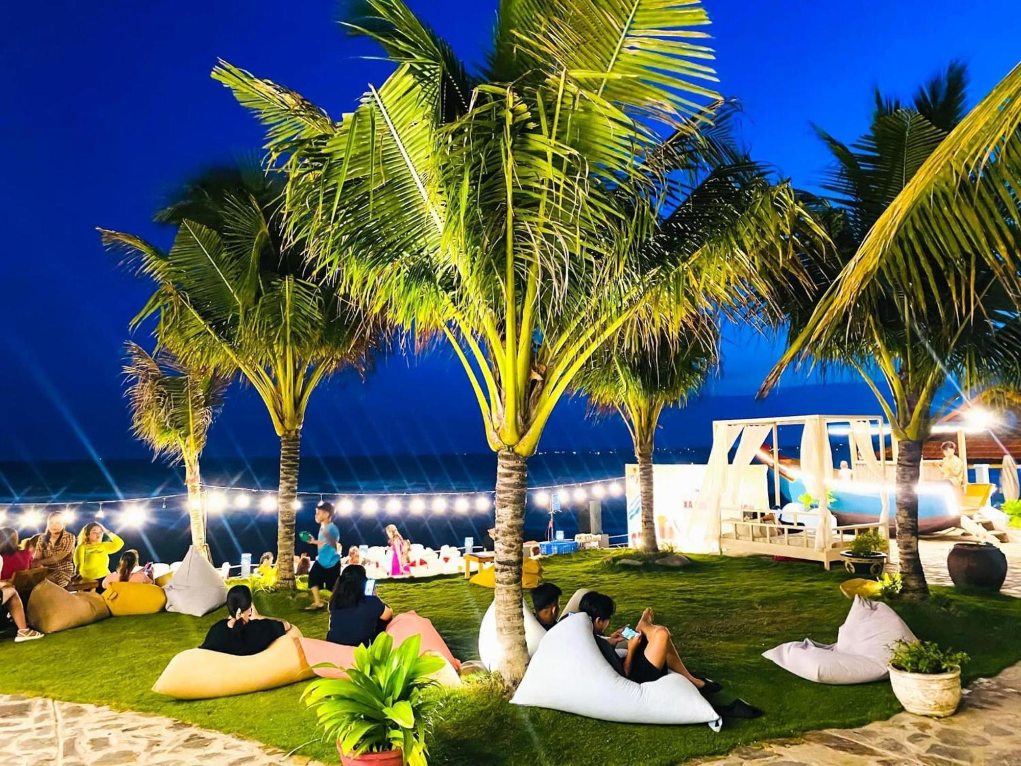 Hon Rom 2 Resort Mui Ne Exteriör bild